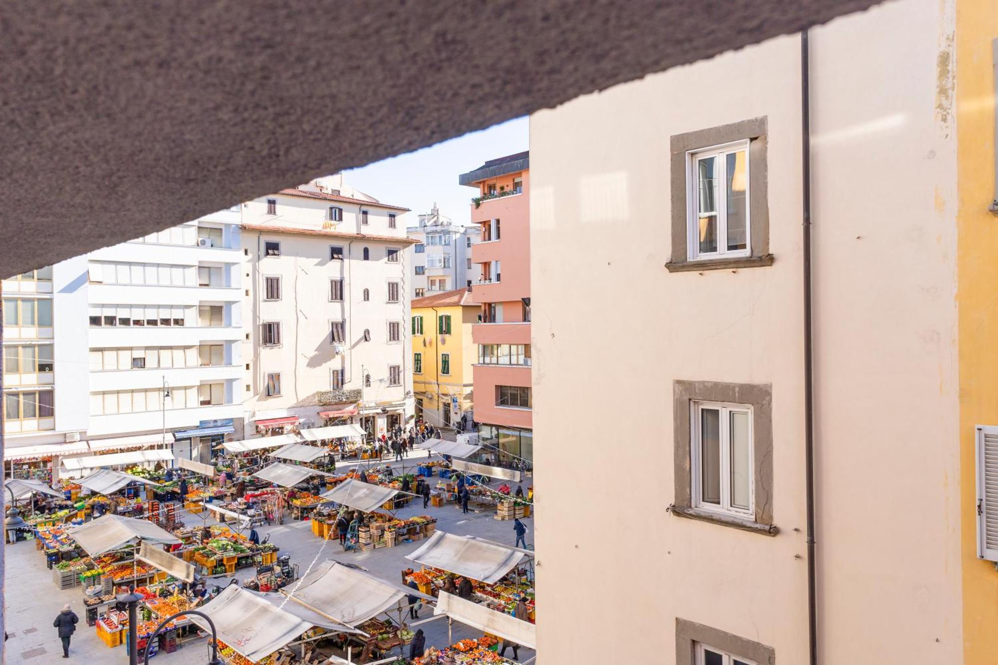 Piazza Cavallotti & Mercato Centrale Apartment! Livorno Exterior photo